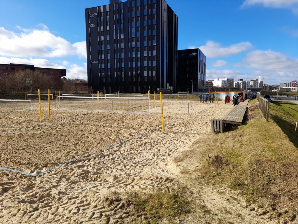 Kolding Volleyball Klub samarbejder med Kolding Beach Park